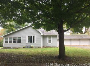 619 W Market St, Farmer City, IL 61842