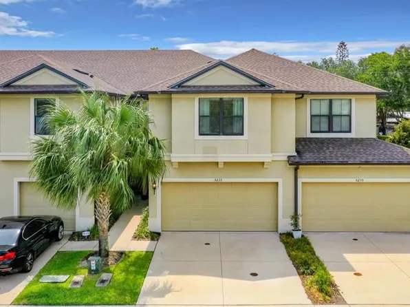 5233 Bay Isle Cir, Clearwater, FL 33760