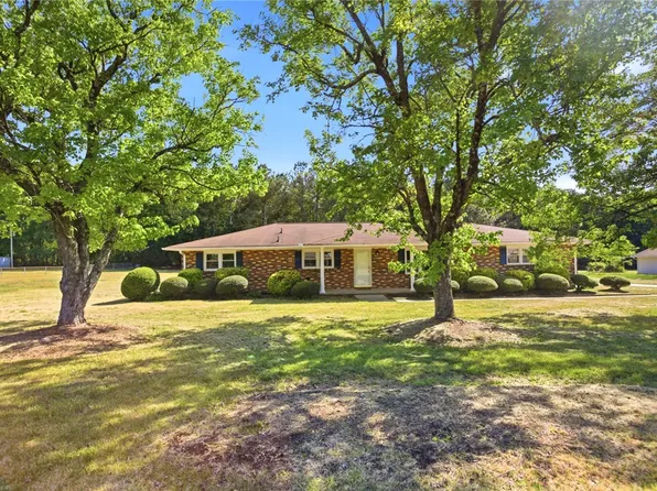 207 Greenmeadow Cir, Anderson, SC 29626