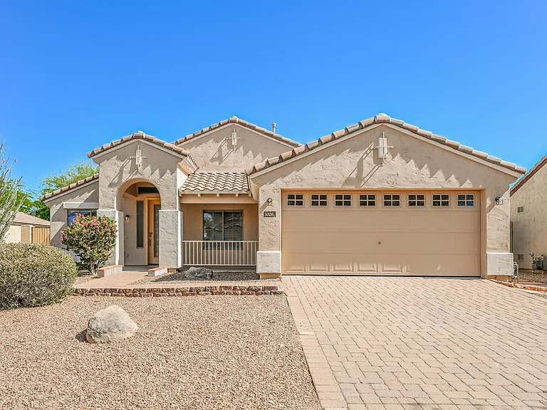 3026 W Rapalo Rd — Photo 1