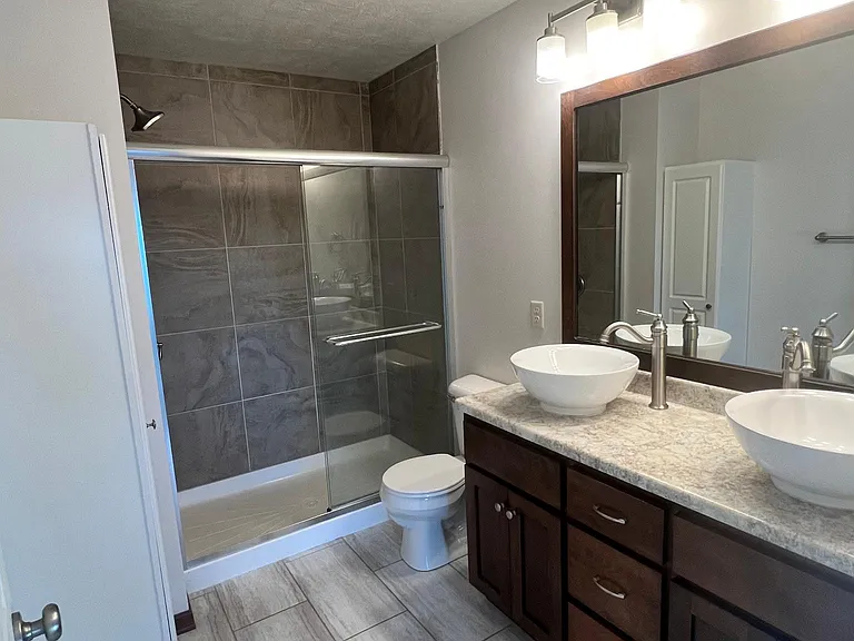2605 W Sudbury St — Photo 43