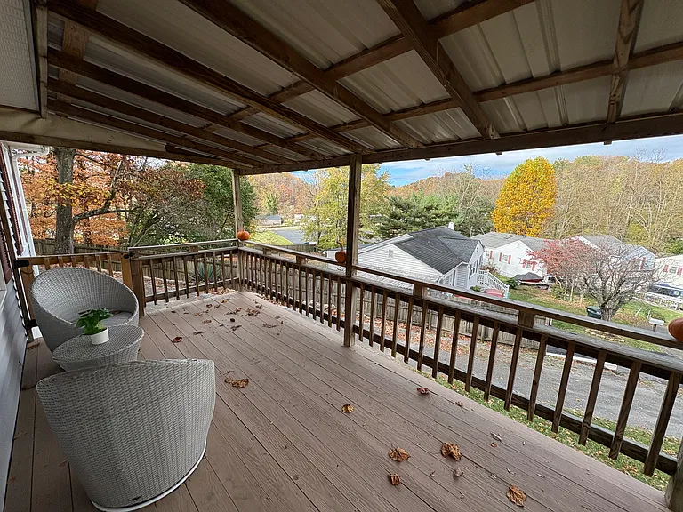 198 Harmony Dr — Photo 11