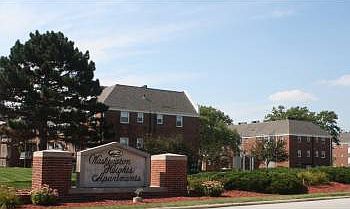 1st image of 4101 Woodland Plz