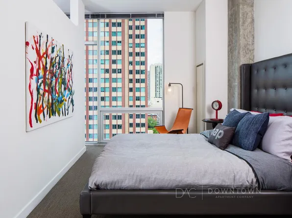 400 S La Salle St, Chicago, IL 60605