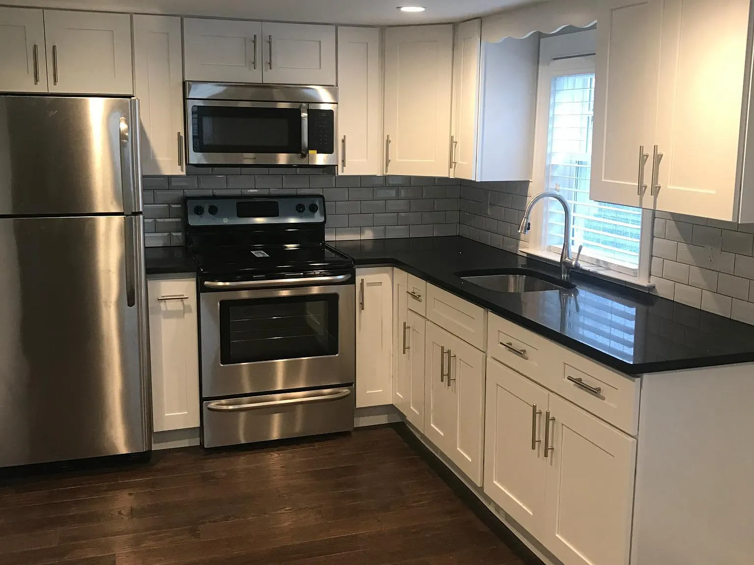 87 Saugatuck Avenue — Photo 3