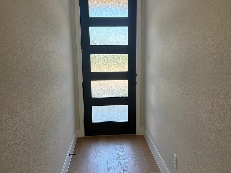 14511 Durant Ln — Photo 2