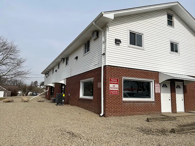 309 W Main St #7 — Photo 14