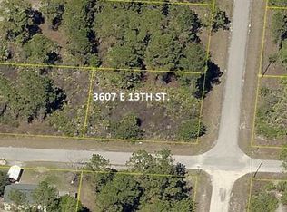 3607 E 13th St, Lehigh Acres, FL 33972