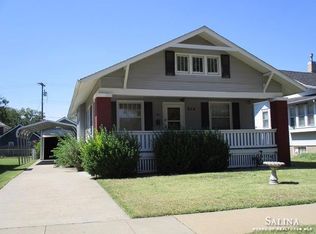 910 S 5th St, Salina, KS 67401