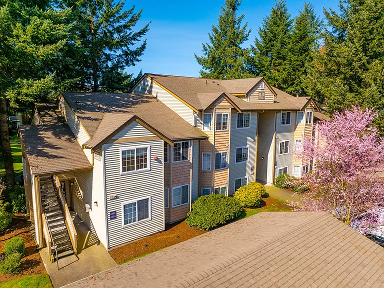 Exterior buildings at Capitol City in Lacey, WA