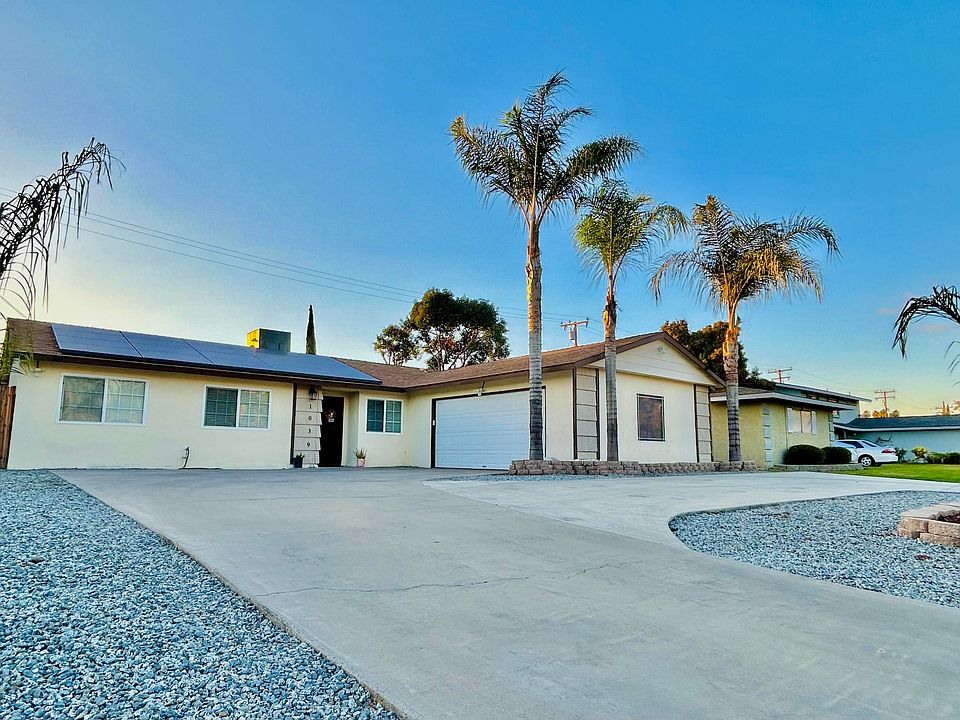 1st image of 1039 S Silvervale Street