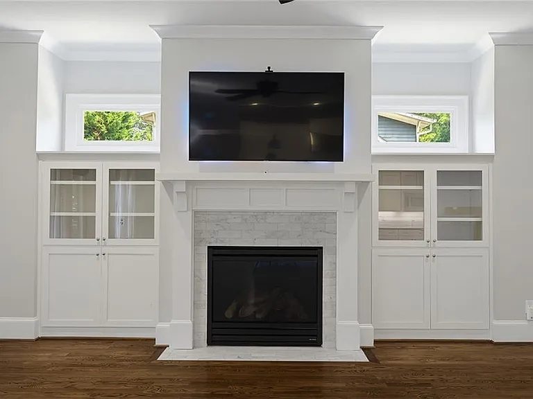 1452 Woodland Hills Dr NE — Photo 16