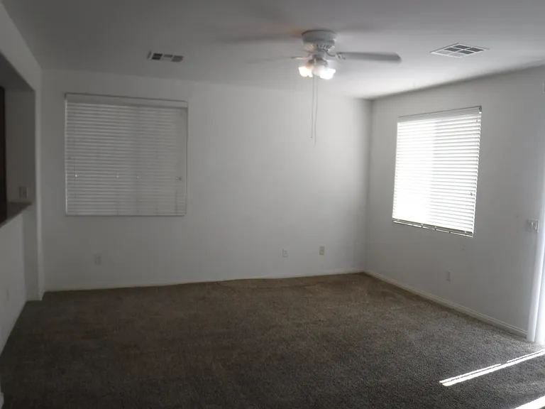 2305 Mountain Rail Dr — Photo 11