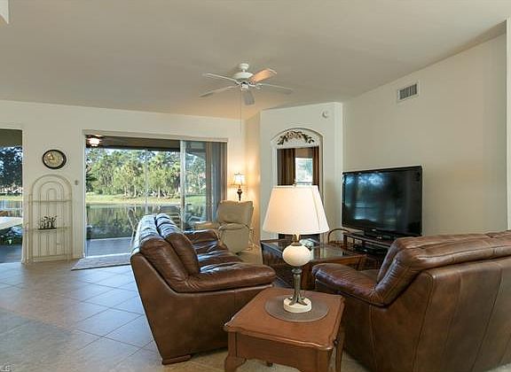 3rd image of 22952 Lone Oak Dr