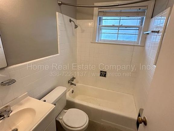 4th image of 803-807 W End Blvd #B-8