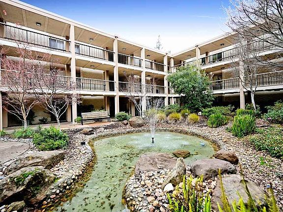 3rd image of 4033 Terra Granada Dr APT 5B