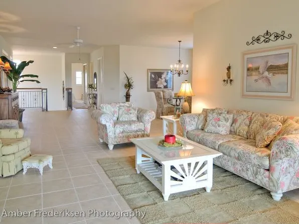 3730 Montreux Ln APT 201, Naples, FL 34114