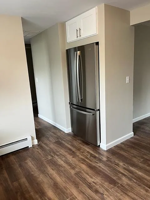 2 bed, 900 sqft, $2,800 — Photo 3