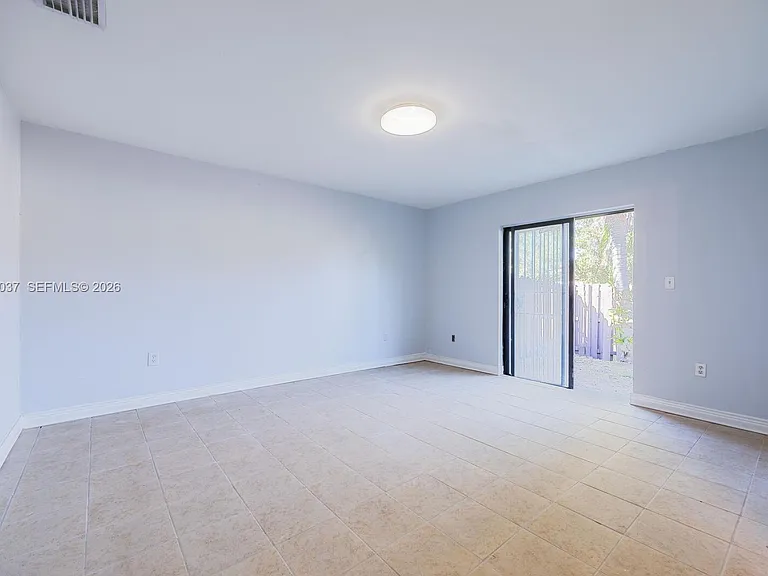 28147 SW 142nd Ct — Photo 5