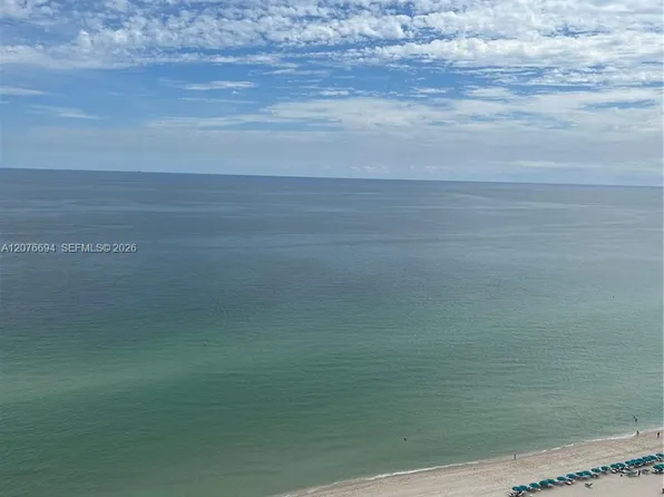 16485 Collins Ave, Sunny Isles Beach, FL