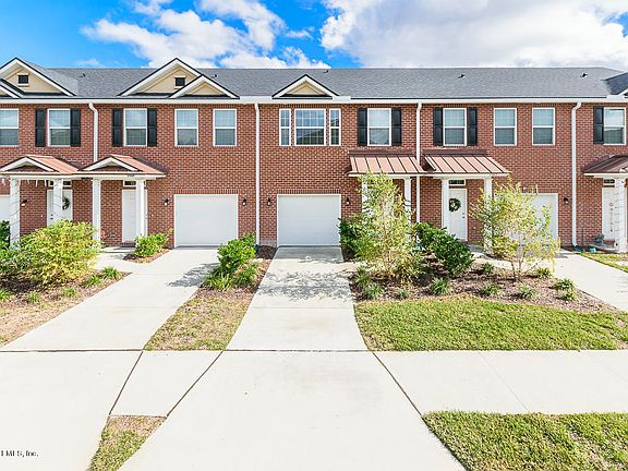 2nd image of 1565 Acken Dr