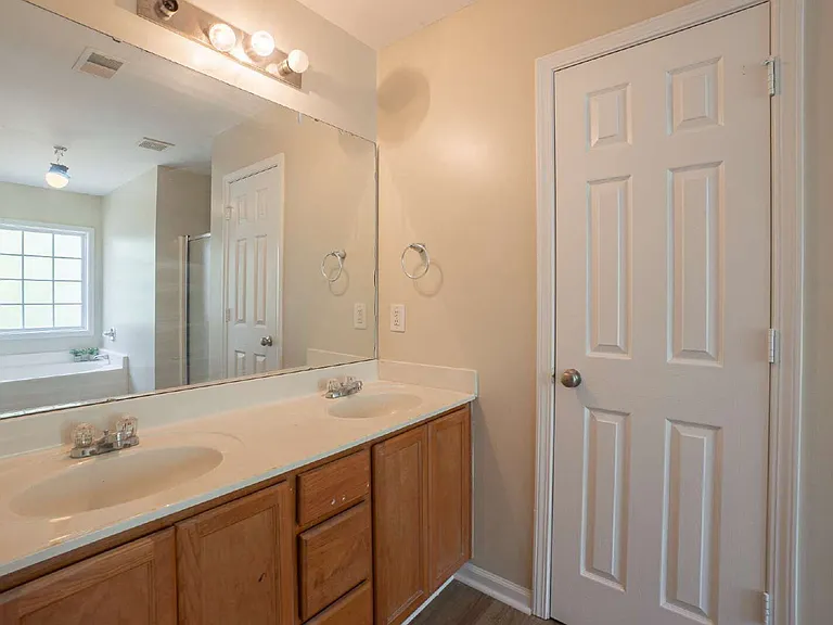 477 Dukes Hill Rd — Photo 29