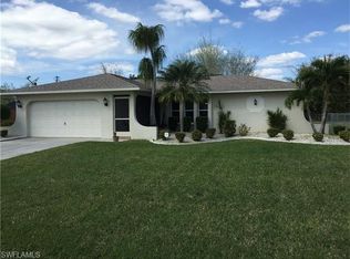 907 SE 19th St, Cape Coral, FL 33990