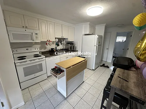 16 Westford St #6T Photo 1