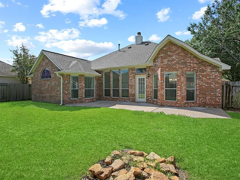 8305 Spinnaker Bay Ln — Photo 21