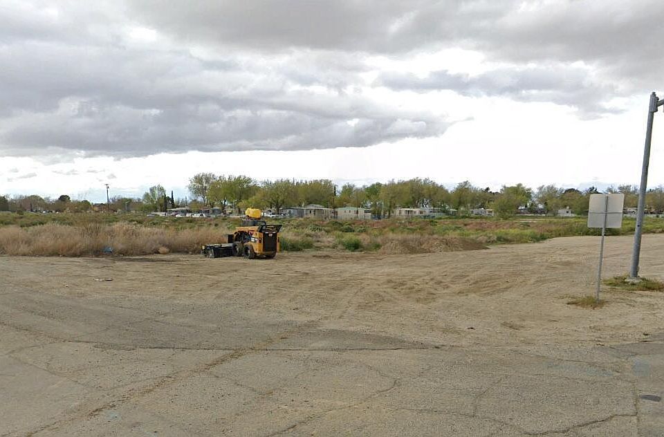 1st image of 30th Street East & E