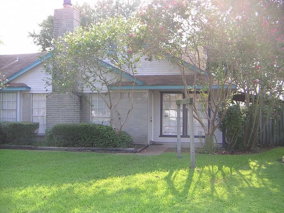 1st image of 8403 Lazy Brook Ln