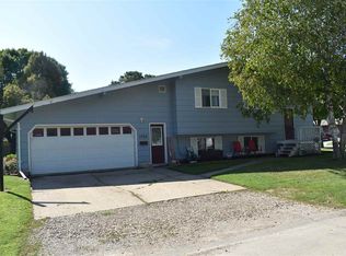 1332 State St, Osage, IA 50461