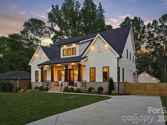 2nd image of 4647 General Pershing Dr
