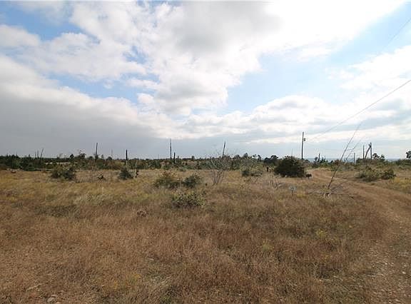 2nd image of 144 Majestic Forest Trl