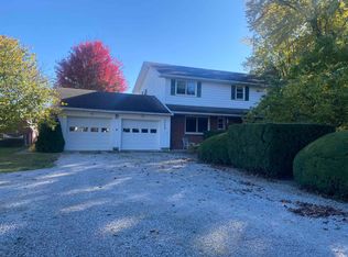 7726 Maysville Rd, Fort Wayne, IN 46815