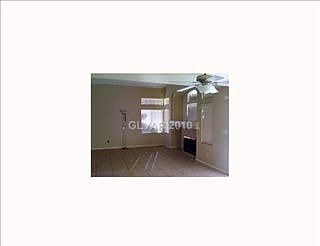 2nd image of 4455 Wellsboro St