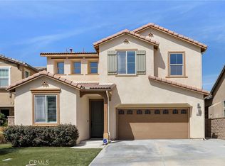 11514 Elderberry Ln, Corona, CA 92883