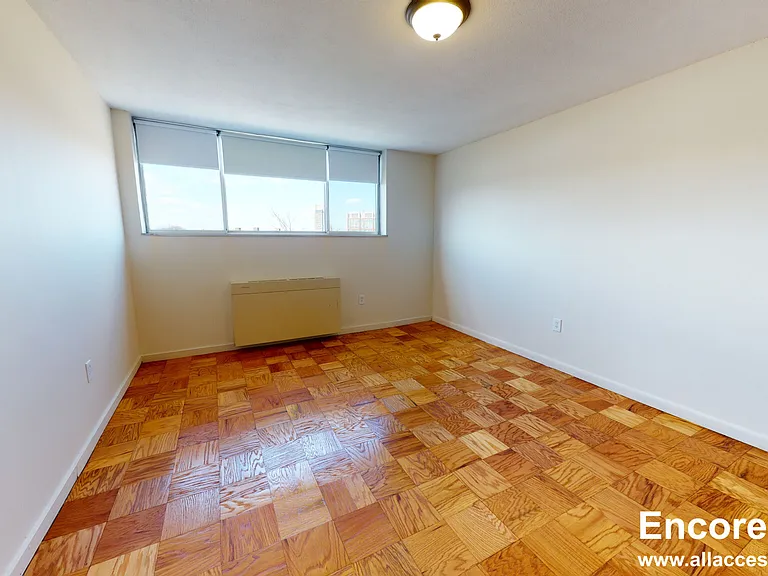 17 Monmouth Ct #D — Photo 19