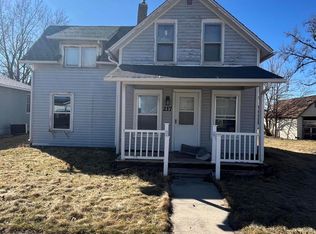 217 S Vine St, Roland, IA 50236