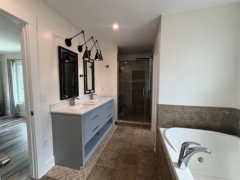 1204 E Ellicott St — Photo 13