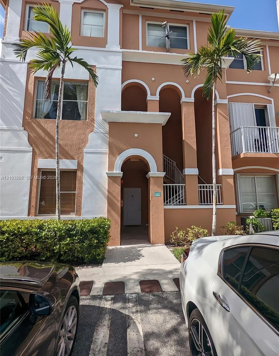 Shoma Homes At Country Cl — Photo 1