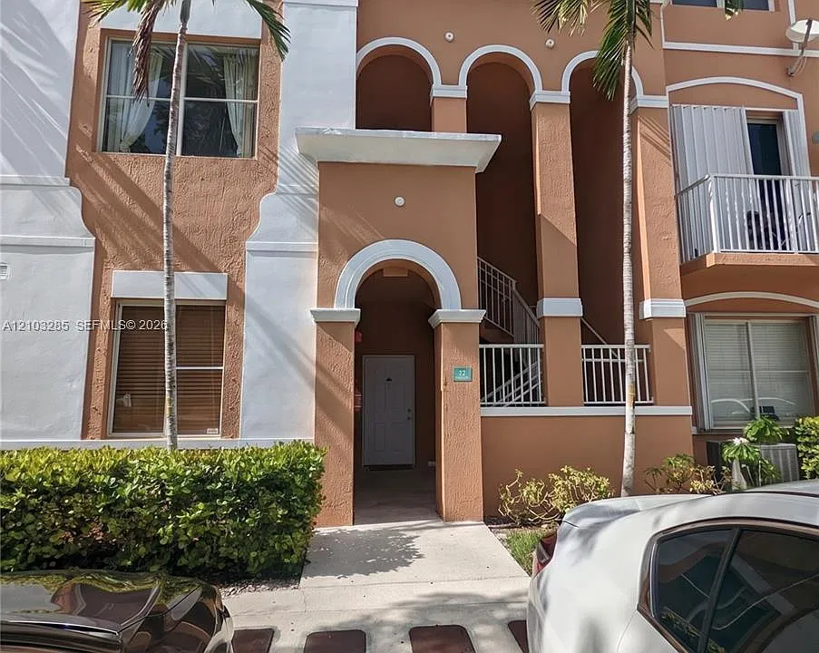 17650 NW 73rd Ave #20818