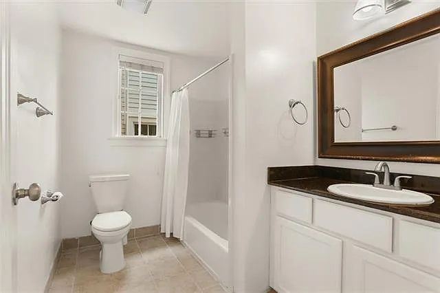 1654 Joseph St #B — Photo 20