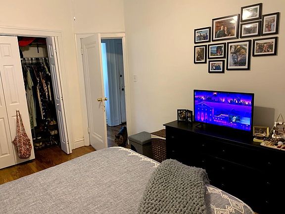 4th image of 3015 W Belden Ave #1