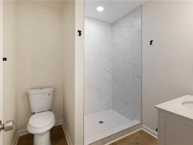 1015 Sims St SW — Photo 28