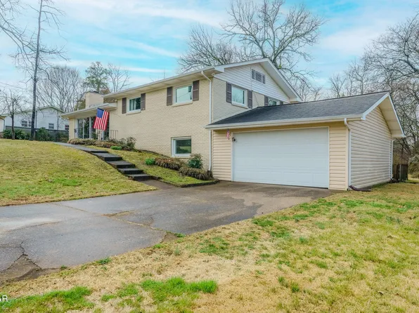 332 Crestview Rd, Knoxville, TN 37934