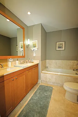 Sold by Keller Williams City Life Realty | media 9