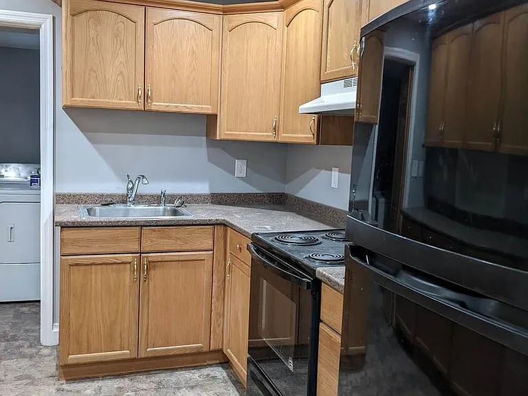 520 Ridge St — Photo 4
