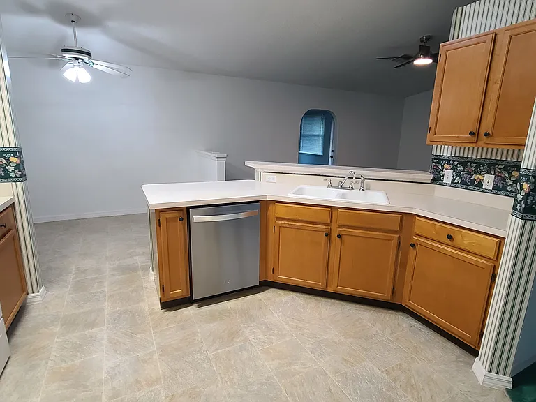 6087 Kittiwake Dr — Photo 8