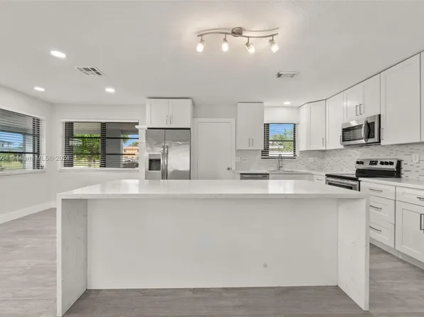 2847 SW 4th Pl, Fort Lauderdale, FL 33312